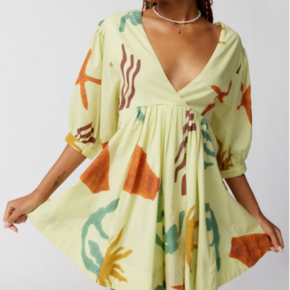 Vero Shapeless V-Neck Mini Dress